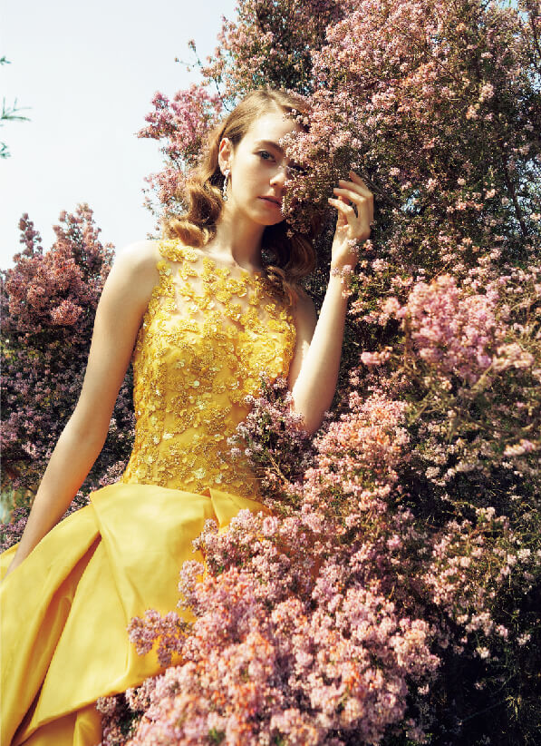 DRESS:04-8168 / EARRINGS:07-8812