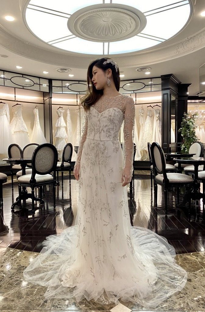 JUNO wedding dress bride bridal color Antonio Riva VERA WANG TREAT ジュノ　ドレス　ウエディング　ウェディング　カラードレス　アントニオ　リーヴァ　ヴェラ　KENNETH POOL ケネス　プール