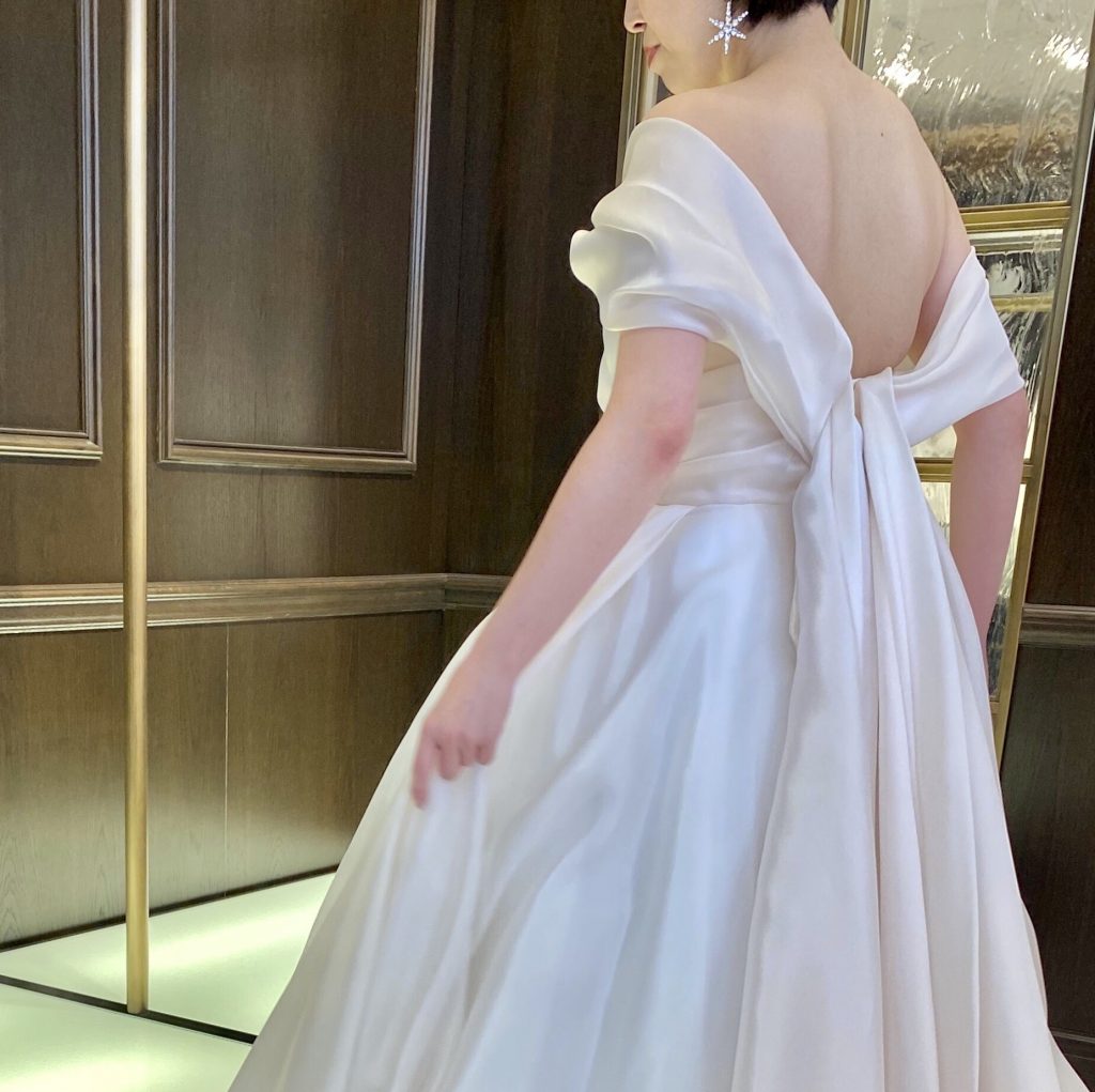 JUNO wedding dress bride bridal color Antonio Riva VERA WANG TREAT ジュノ　ドレス　ウエディング　ウェディング　カラードレス　アントニオ　リーヴァ　ヴェラ　アントニオ　リーヴァ