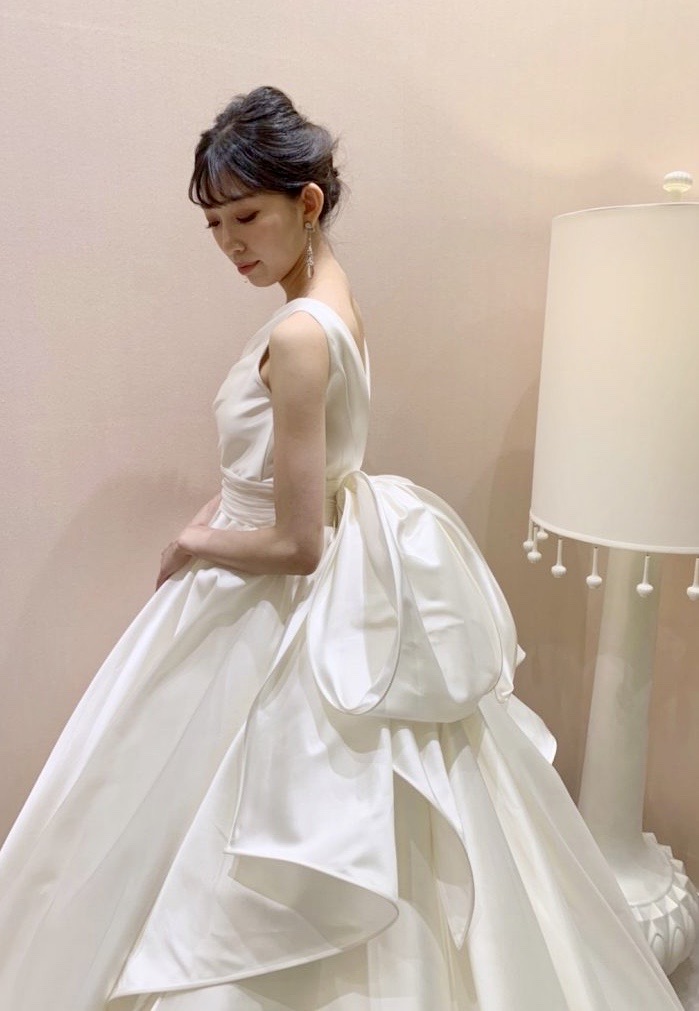 JUNO　ジュノ　ウエディング　ドレス　ウェディング　Wedding dress Antonio Riva アントニオ　リーヴァ