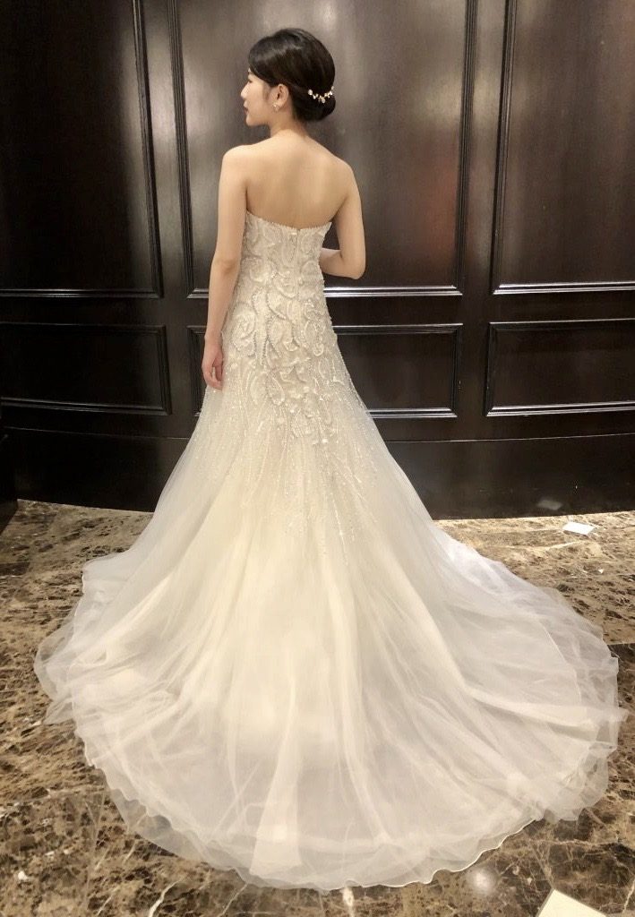 JUNO wedding dress bride bridal color Antonio Riva VERA WANG TREAT ジュノ　ドレス　ウエディング　ウェディング　カラードレス　アントニオ　リーヴァ　ヴェラ　アントニオ　リーヴァ　KENNETH POOL ケネス　プール