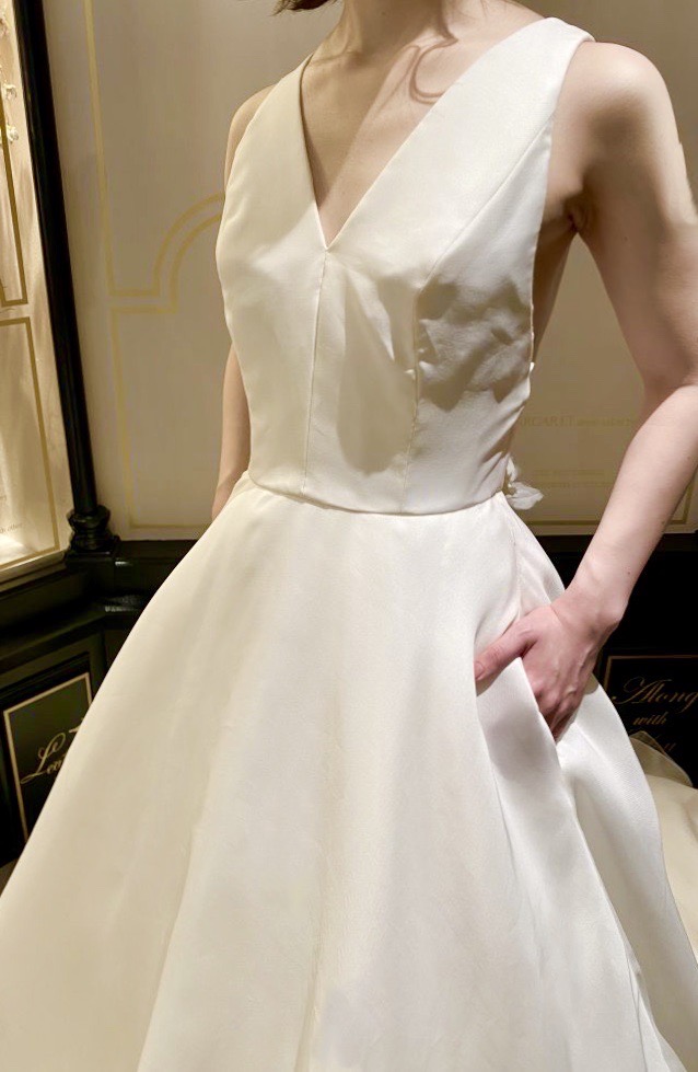 JUNO　ジュノ　ウエディング　ドレス　ウェディング　Wedding dress Color MARCHESA マルケーザ　マルケッサ