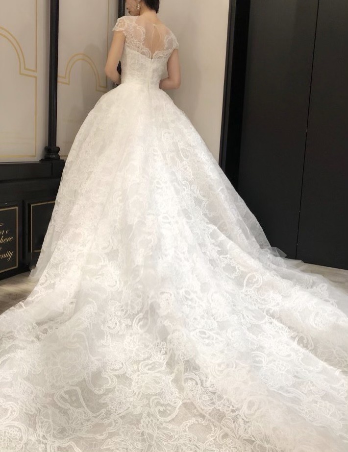 JUNO　ジュノ　ウエディング　ドレス　ウェディング　Wedding dress Color MARCHESA マルケーザ　マルケッサ