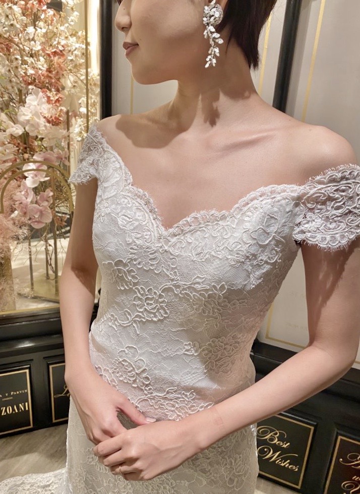 JUNO　ジュノ　ウエディング　ドレス　ウェディング　Wedding dress Color Isabelle Armstrong　イサベル　アームストロング