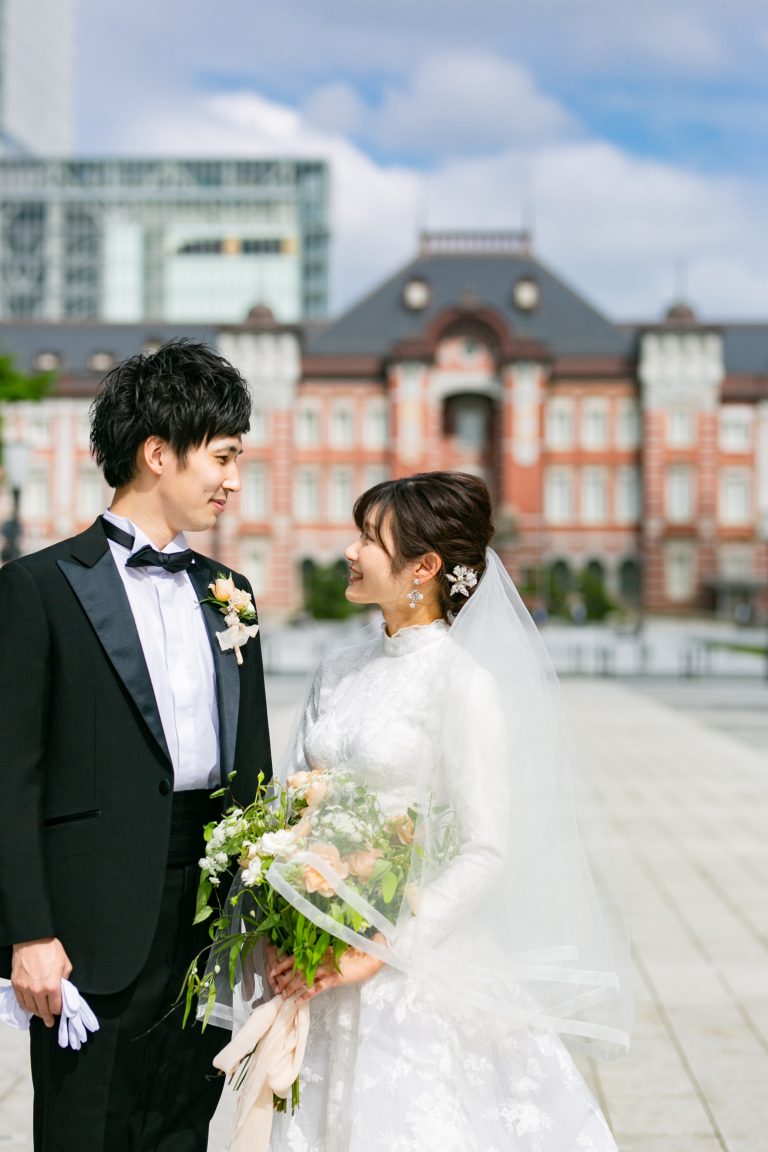 ロングスリーブドレスで叶えるAuthenticなclassical wedding