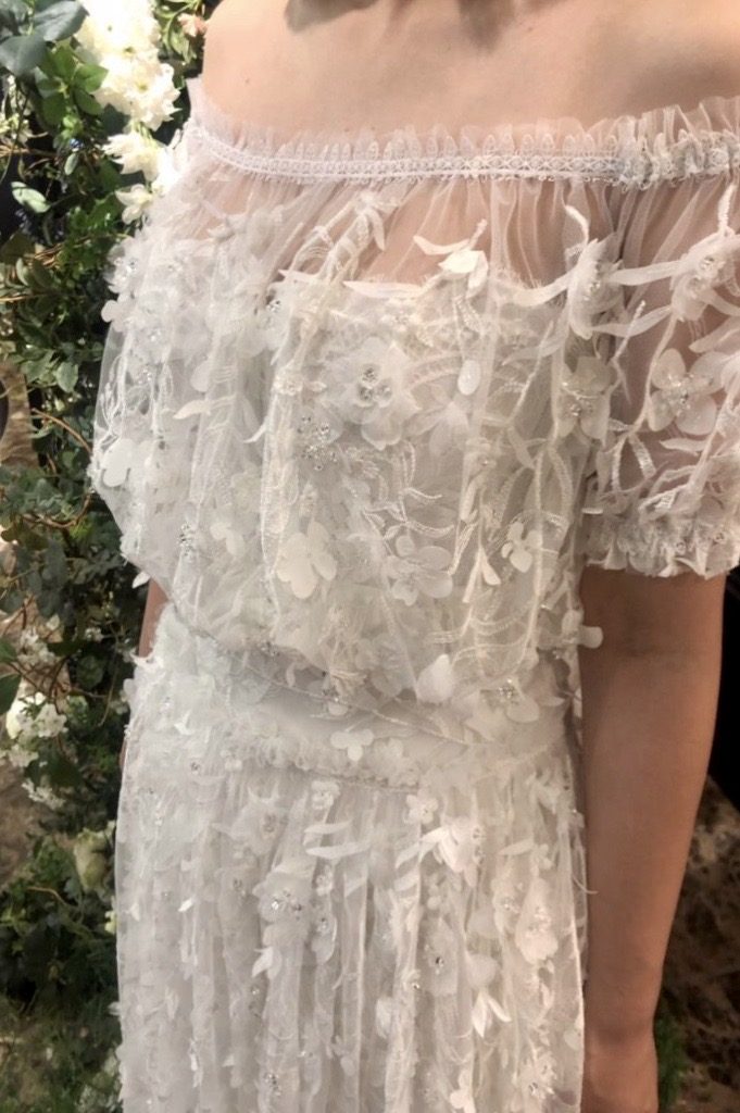 JUNO　ジュノ　ウエディング　ドレス　ウェディング　Wedding dress Viktor & Rolf mariage NAEEM KHAN Maria Elena ナイーム　カーン　マリア　エレナ