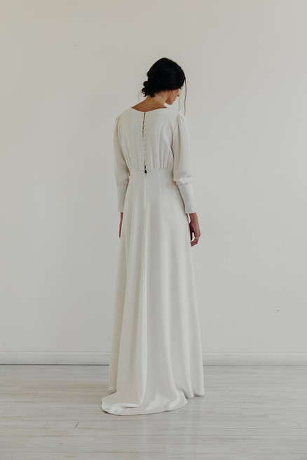 JUNO　ジュノ　ウエディング　ドレス　ウェディング　Wedding dress LENA MEDOYEFF レナ　メドエフ