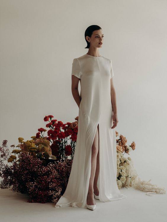 JUNO　ジュノ　ウエディング　ドレス　ウェディング　Wedding dress LENA MEDOYEFF レナ　メドエフ