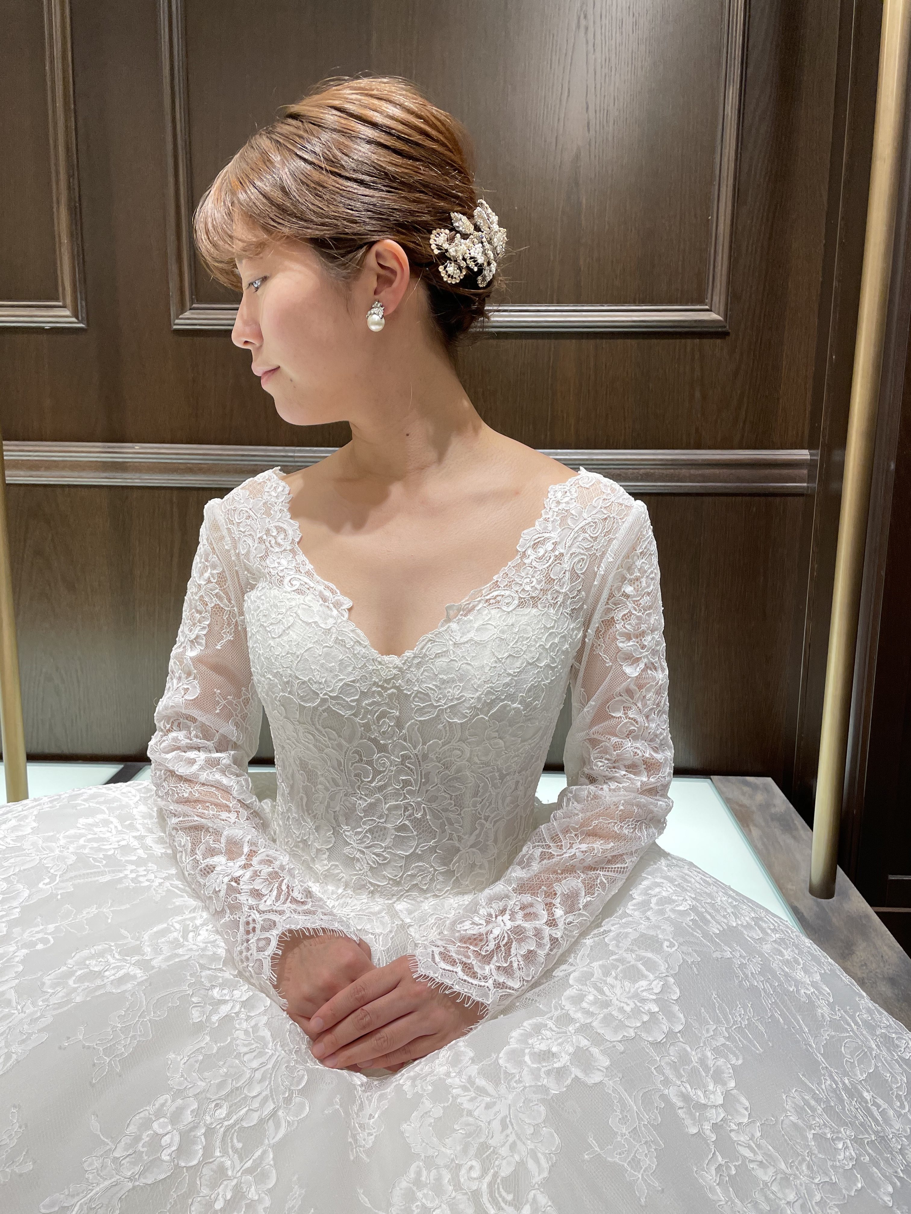上質なレースで仕立てられたIsabelle Armstrong（イザベルアームストロング）のウエディングドレスで叶えるクラシカルWedding