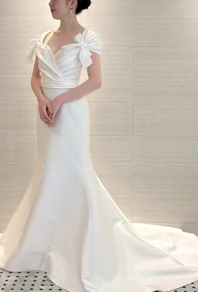 JUNO ジュノ ウエディングドレス REEM ACRA リームアクラ　