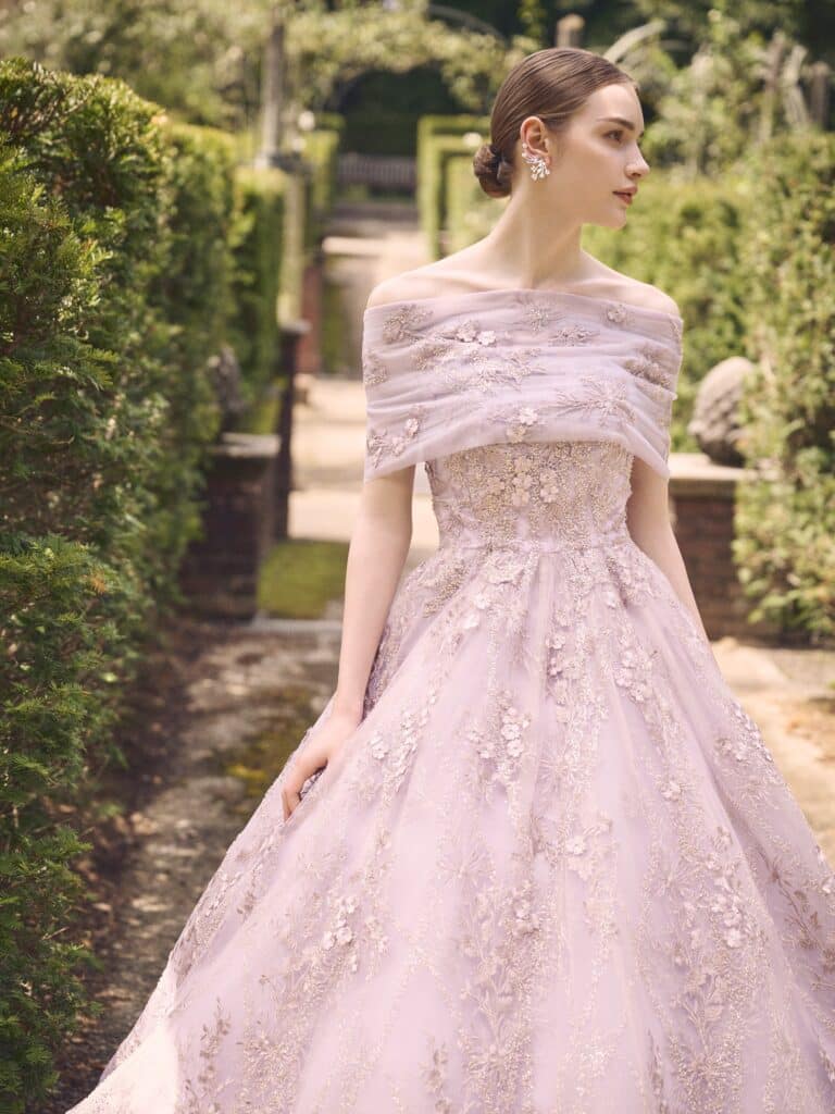ラベンダーカラー LAVENDERdress ラベンダードレス カラードレス紫 紫ドレス ラップショルダー ボレロ ビーディング スパンコール パール キラキラドレス カラードレス ボリュームドレス お色直し esum エスム フラワーレース ラップショルダー オフショルダー 袖付きドレス レースドレス チュールドレス 総レースドレス