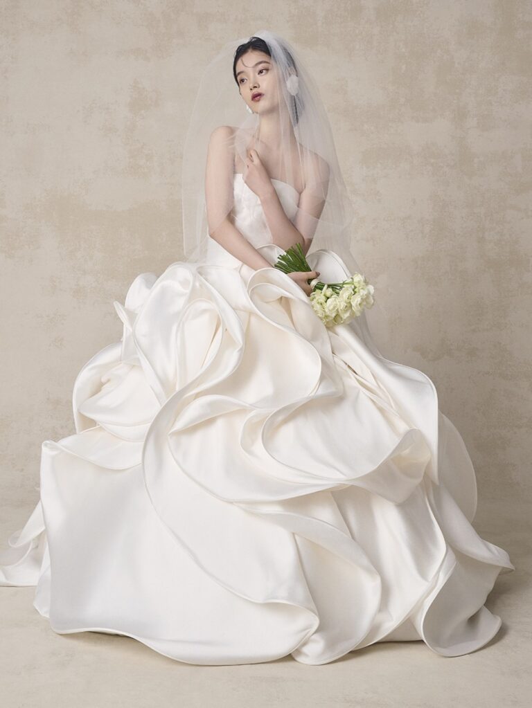 03-20862 SACHA esumエスム ドームライン ウェディングドレス wedding dress weddingdress