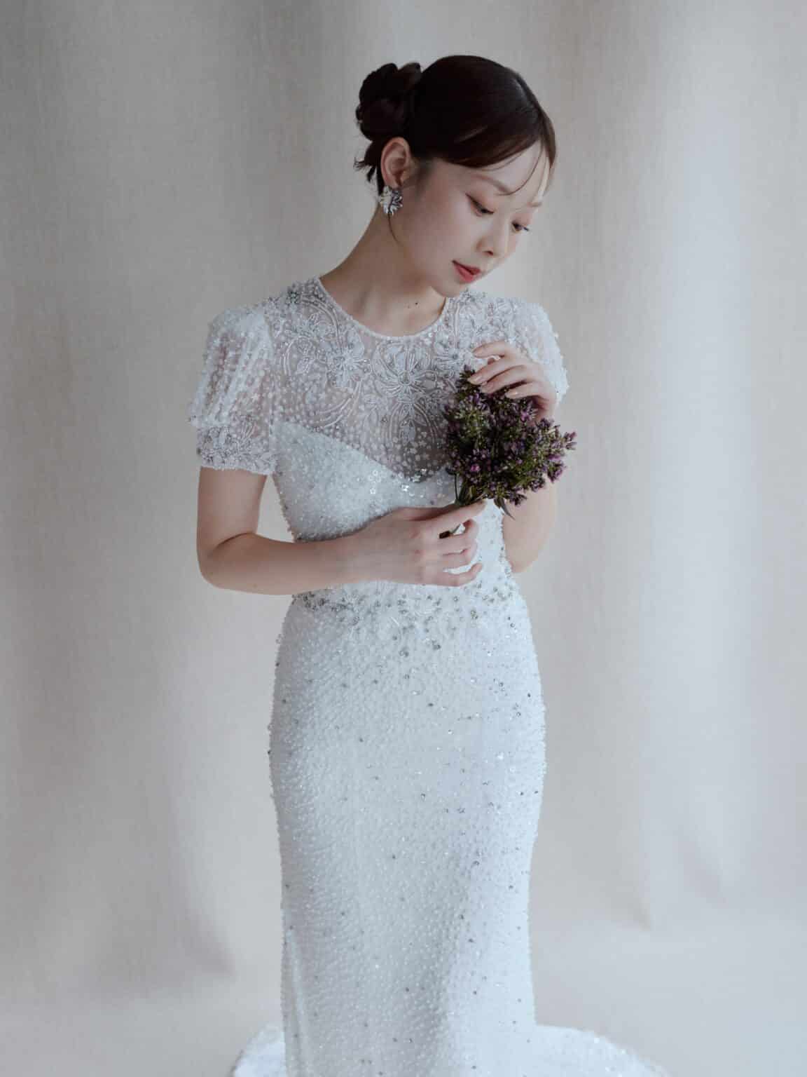 Brand：Jenny Packham Dress No. 03-20874 スレンダーライン ジェニーパッカム ビーディング シークイン 半袖 チュール 袖付きドレス JUNO ジュノ JPB982 TABITHA