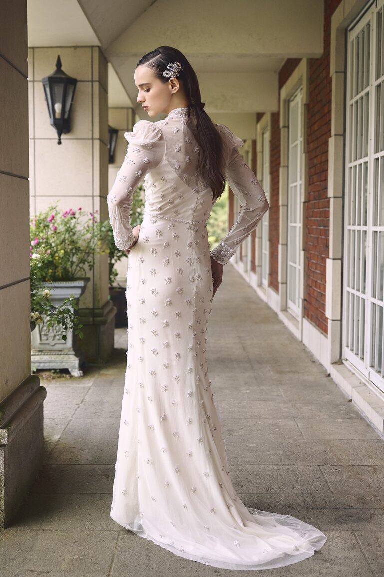 ドレス詳細 (03-20877 “APACHE”) | Jenny Packham (ジェニー・パッカム