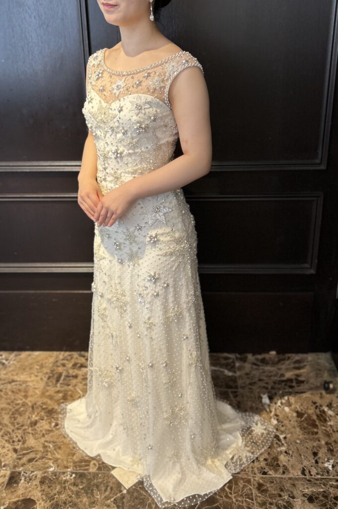 Jenny Packham　ジェニー・パッカム　　JOLENE　ジョリーン　Wedding Dress　ウェディングドレス　スレンダー　ビーディング　JUNO ジュノ　スター　星