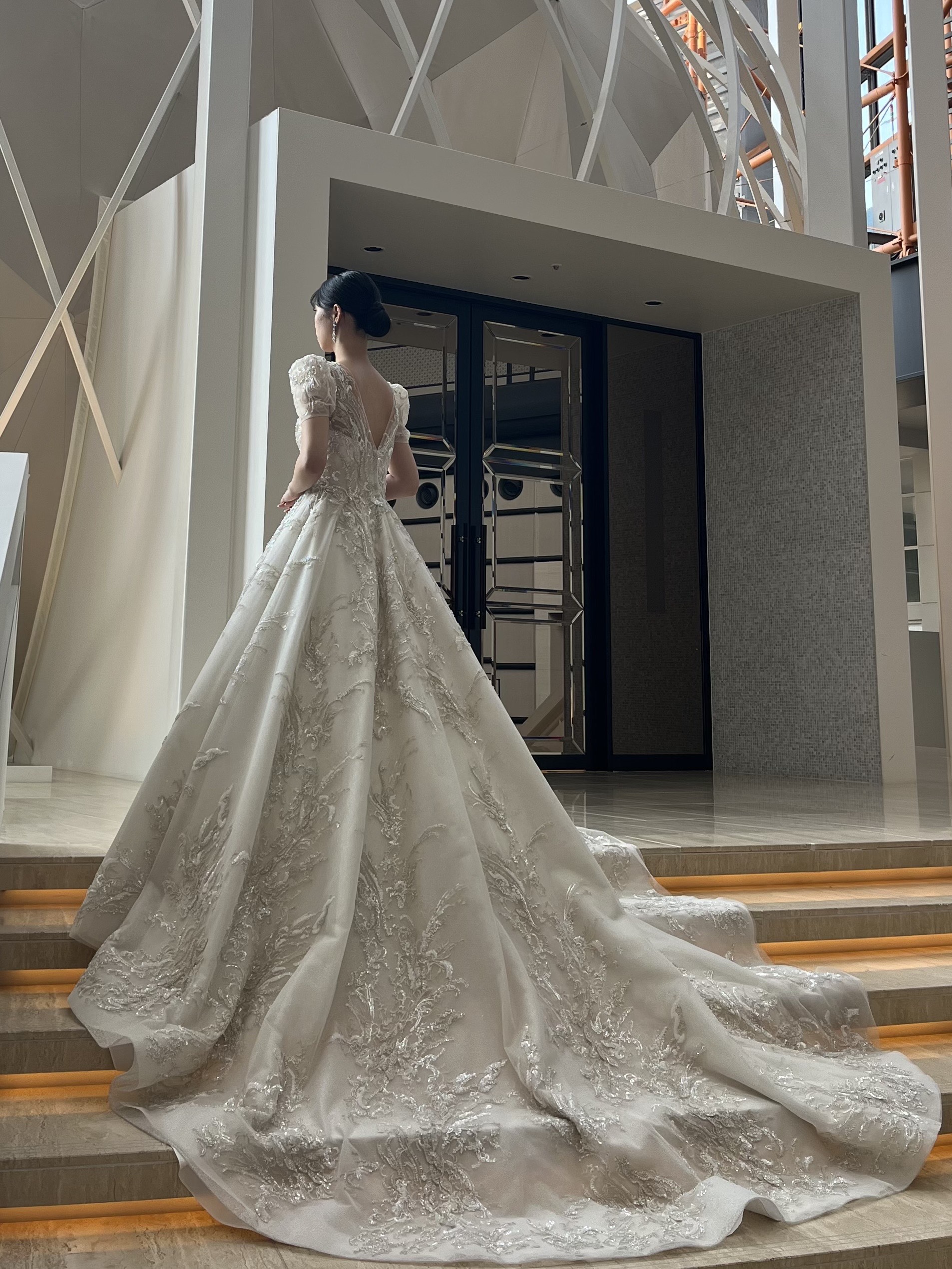 esum　エスム　Sargent　サージェント　JUNO ジュノ　Wedding Dress　ウェディングドレス　