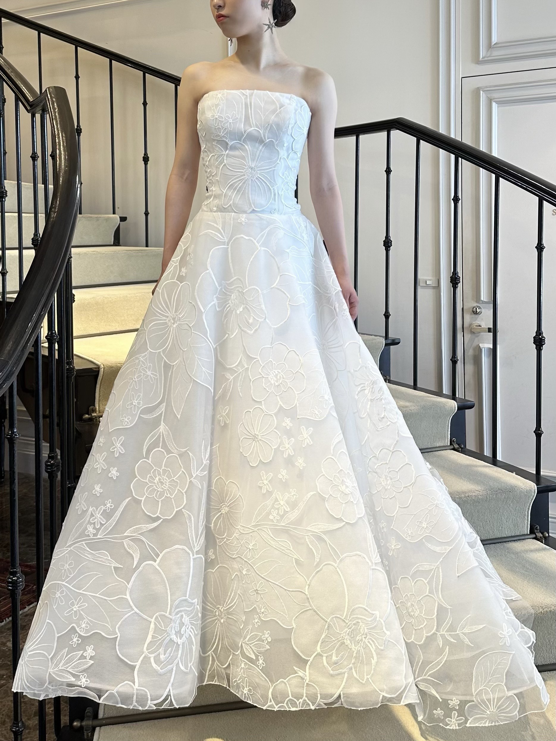 ウェディングドレス　ドレスプロダクション (W217) ウェディングドレス ドレスプロダクション (W217)