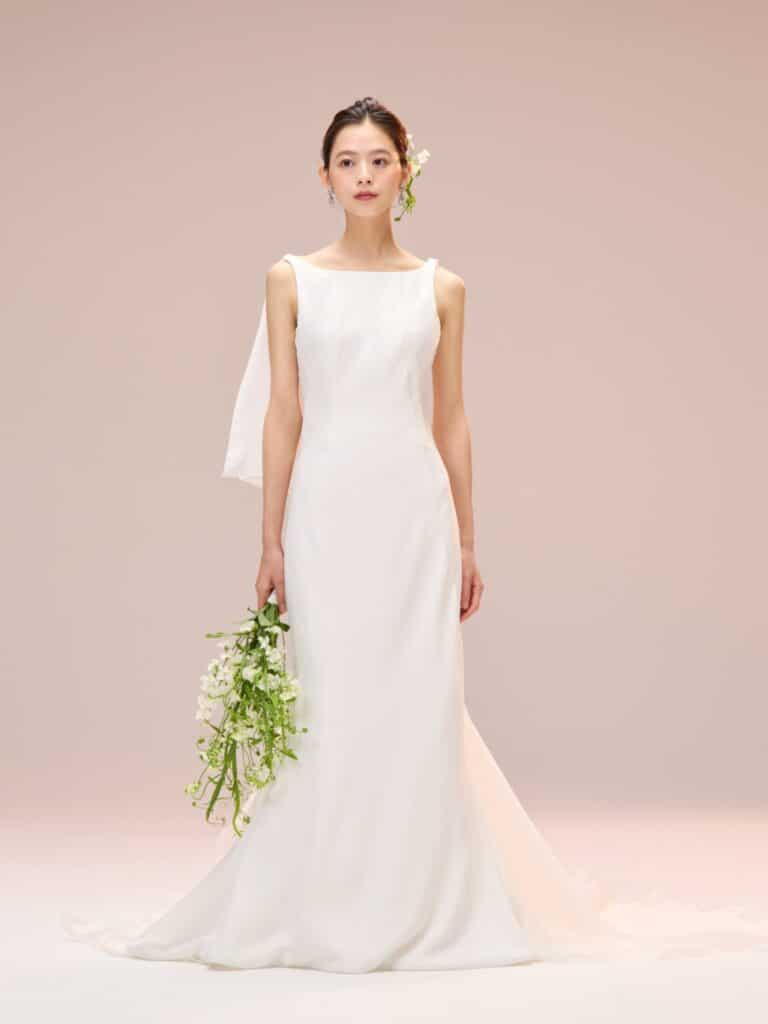 GISELLE マーメイドライン マーメイドドレス esum エスム ウェディングドレス 結婚式 バックスタイル バックトレーン シンプル クラシカル エレガント