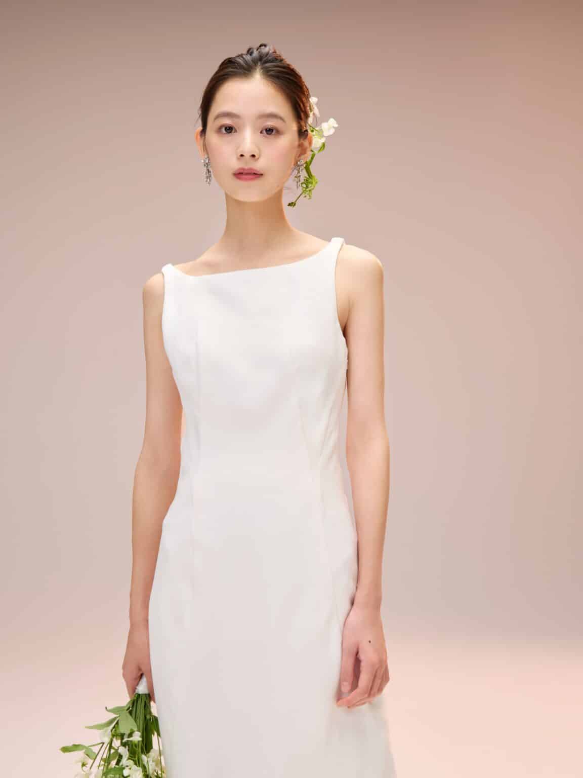 GISELLE マーメイドライン マーメイドドレス esum エスム ウェディングドレス 結婚式 バックスタイル バックトレーン シンプル クラシカル エレガント