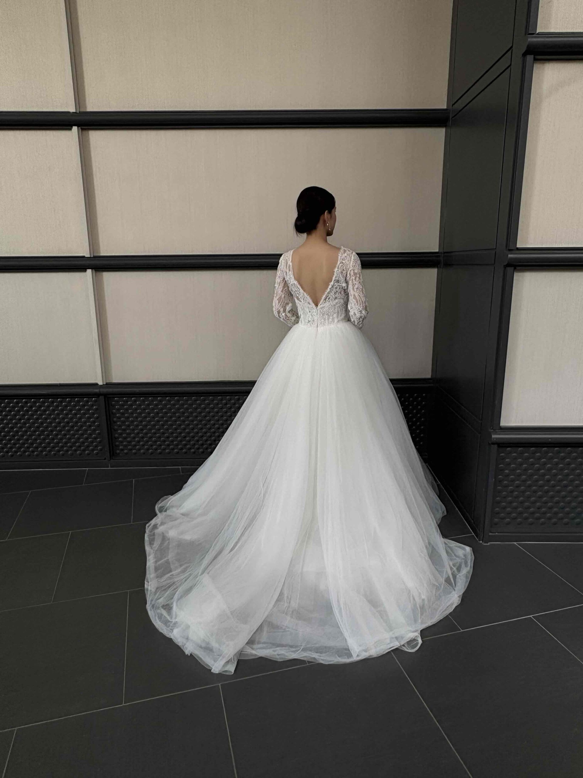 KENNETH POOL ケネスプール ウェディングドレス　Wedding Dress ロングスリーブ　JUNO　ジュノ