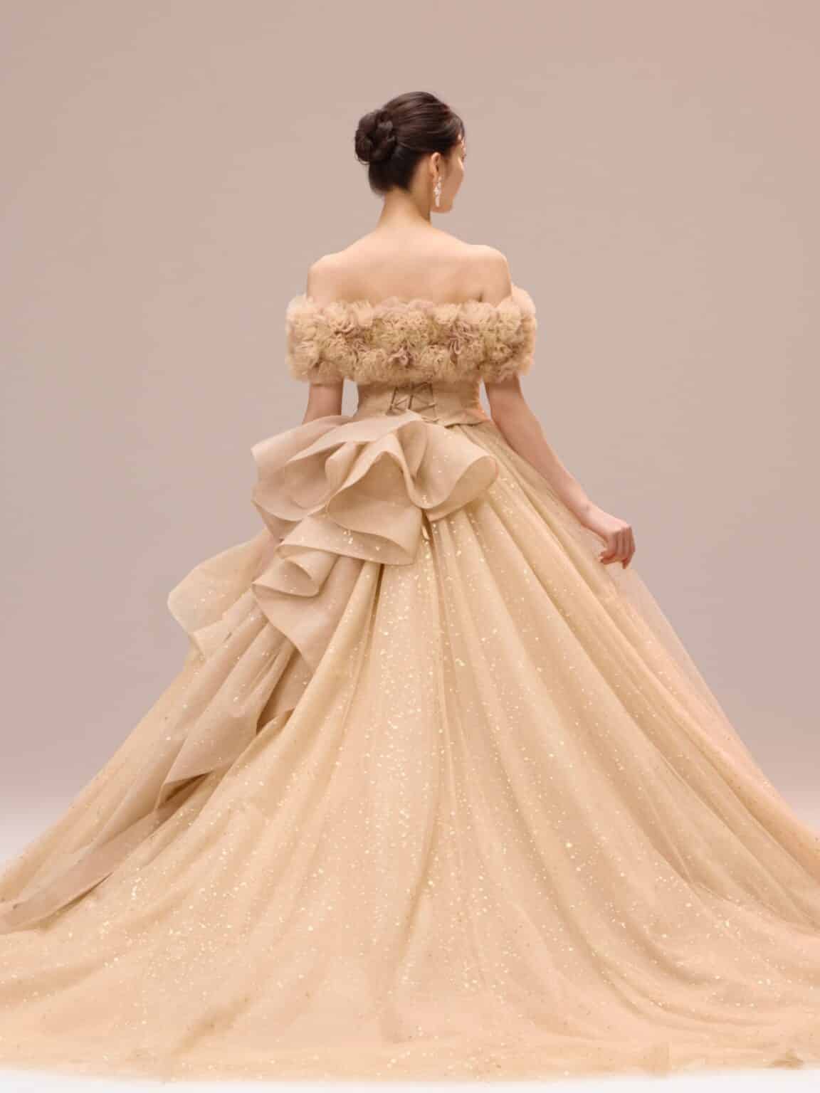 カラードレス esum エスム ゴールド ゴールドドレス パーサー スパンコール オーバースカート ロールカラー オフショルダー チュールドレス グリッタードレス ホースヘア サテンドレス ラッフルレース 04-12307 3Dフラワー
