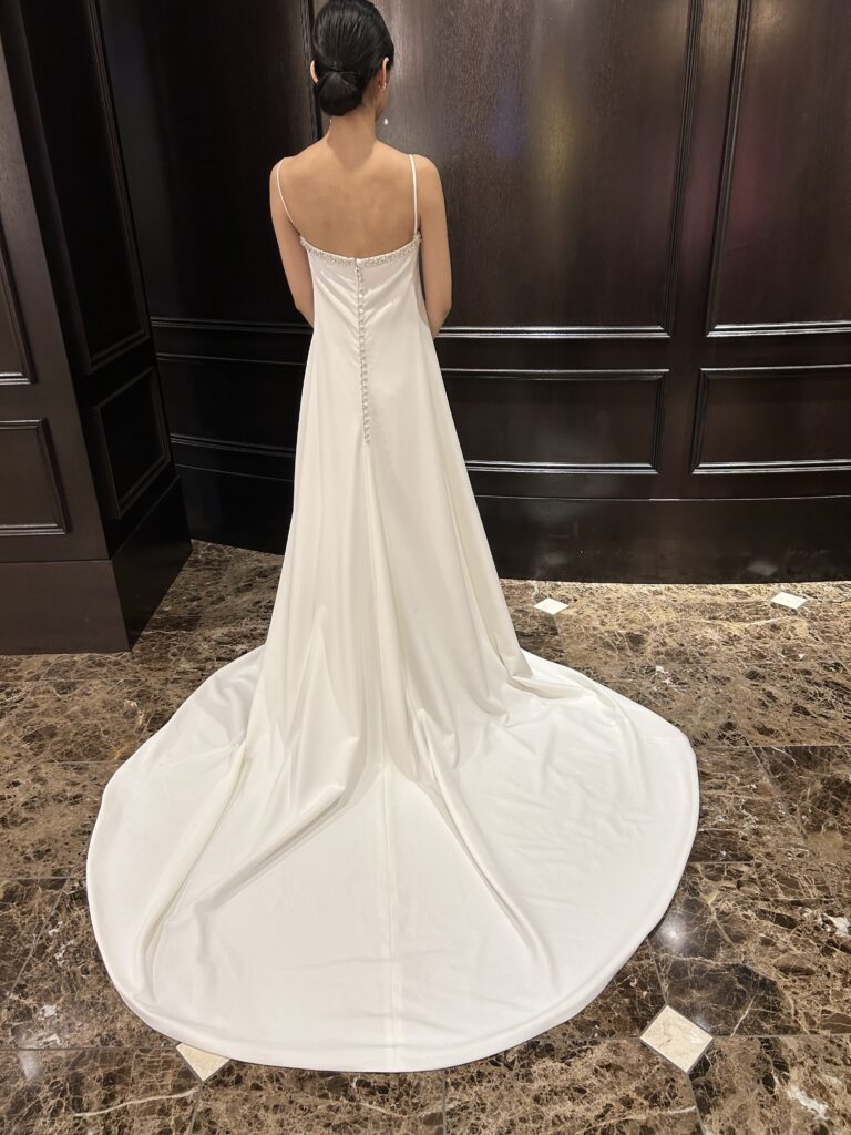 STEPHANE ROLLAND　ステファンローラン　ウェディングドレス　ドレス　JUNO　ジュノ