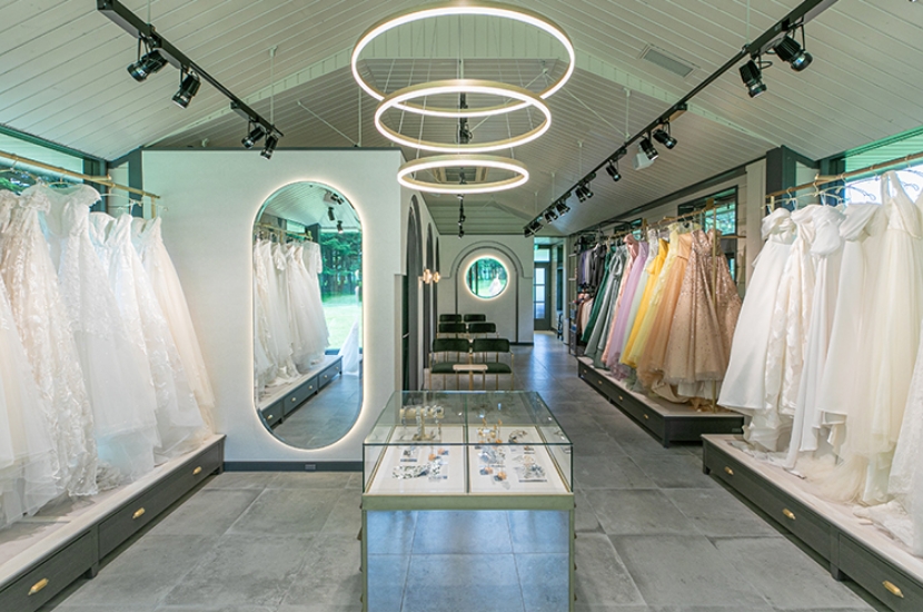 フォレスターナ軽井沢ドレスサロン