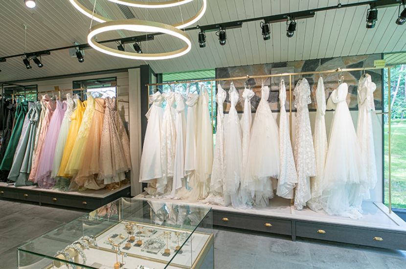 フォレスターナ軽井沢ドレスサロン