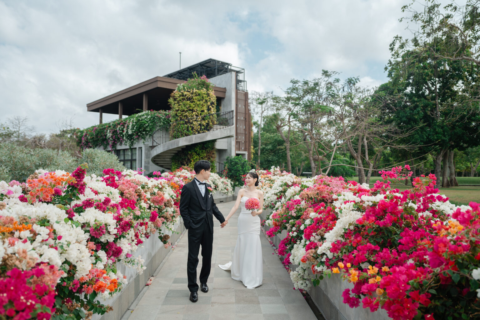 【Wedding Report】AYANA Resort Baliで叶える、凛とした美しさが宿るマーメイドスタイル