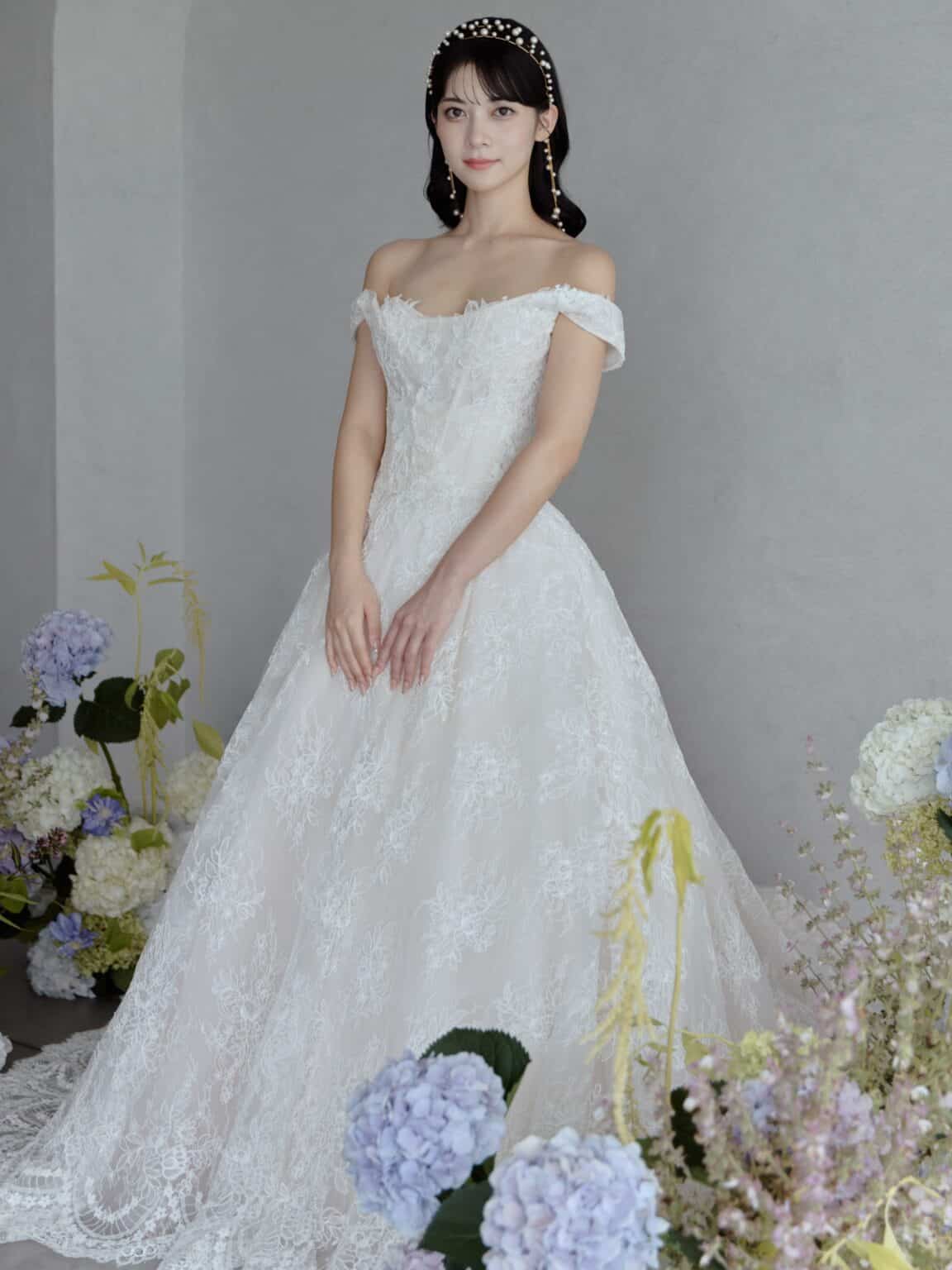 Belle INES DI SANTO イネスディサント ボールガウン 総レースドレス レースドレス ウェディングドレス wedding dress weddingdress JUNO ジュノ インポートドレス バスクウエスト ロマンティックドレス 結婚式 オフショルダー